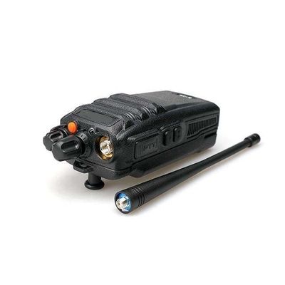 Potência de saída 2W 16 Canal de armazenamento VHF UHF Walkie Talkie para comunicação de restaurante