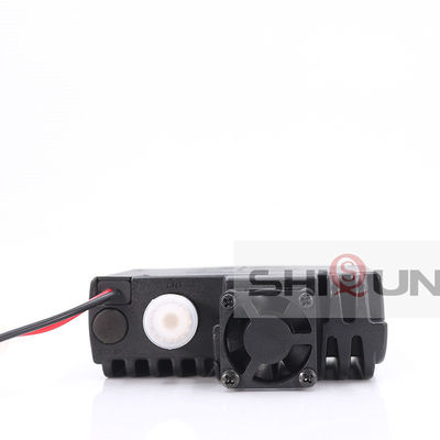 25W Máxima potência de saída DC7.4V Baojie BJ-218 Car Mini Transceptor de rádio móvel de longo alcance