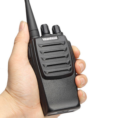 Carregamento de rádio portátil bidirecional para estação de hotéis, restaurantes e negócios Walkie Talkie