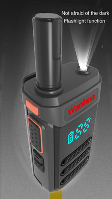 G68 Radios de duas vias Walkie Talkies com 2W/0,5W de potência de saída e antena de longa distância