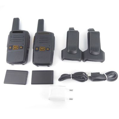 16 canais Custo de armazenamento Competitivo VHF UHF Walkie Talkie para caminhadas e restaurantes