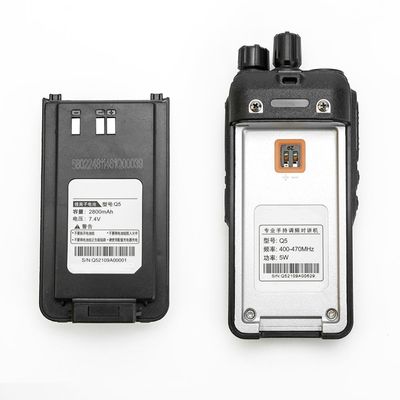 Rádio portátil de grande capacidade UHF VHF de duas vias para caminhadas Camping Restaurantes Intercoms