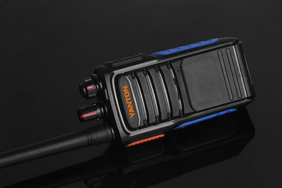 Walkie Talkie de dois sentidos VHF UHF Frequência Tipo 3,7V Tensão de funcionamento