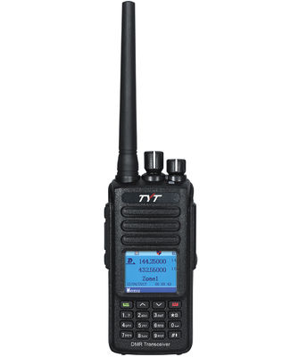 DMR Dual Band IP67 GPS à prova d'água Opcional 100000 Contatos 131mm*61mm*36mm Rádio Digital