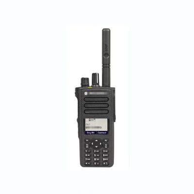 7.4V Voltagem de funcionamento Walkie-Talkie portátil DGP8550 com e com características de rádio digital