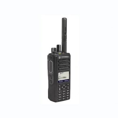 7.4V Voltagem de funcionamento Walkie-Talkie portátil DGP8550 com e com características de rádio digital