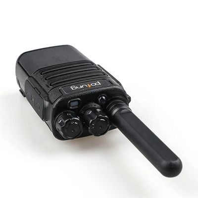 Walkie Talkie Produtos de Baofeng F8 V8 PC Vox auto bateria programável poupar 103 * 55 * 31mm