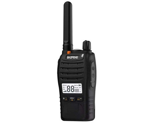 Walkie Talkie com carregador de seis vias com faixa de frequência 136-174/403-527MHZ e função VOX