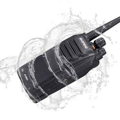 8-12km Talk Range Smartphone NFC 4G Walkie Talkie com potência de saída de 4W Modelo digital