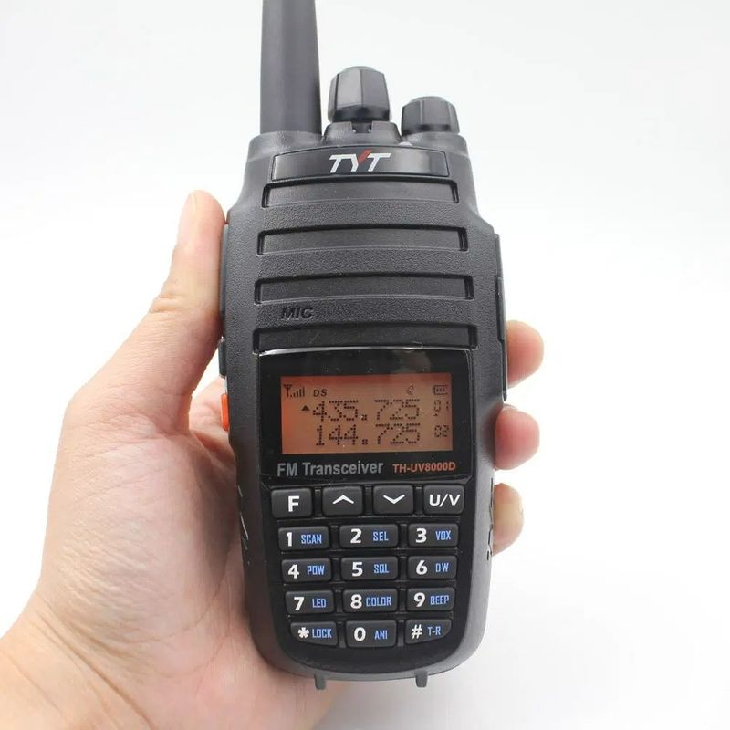 Walkie-Talkie VHF UHF de banda dupla leve com função de repetidor de banda cruzada de 10 Watt