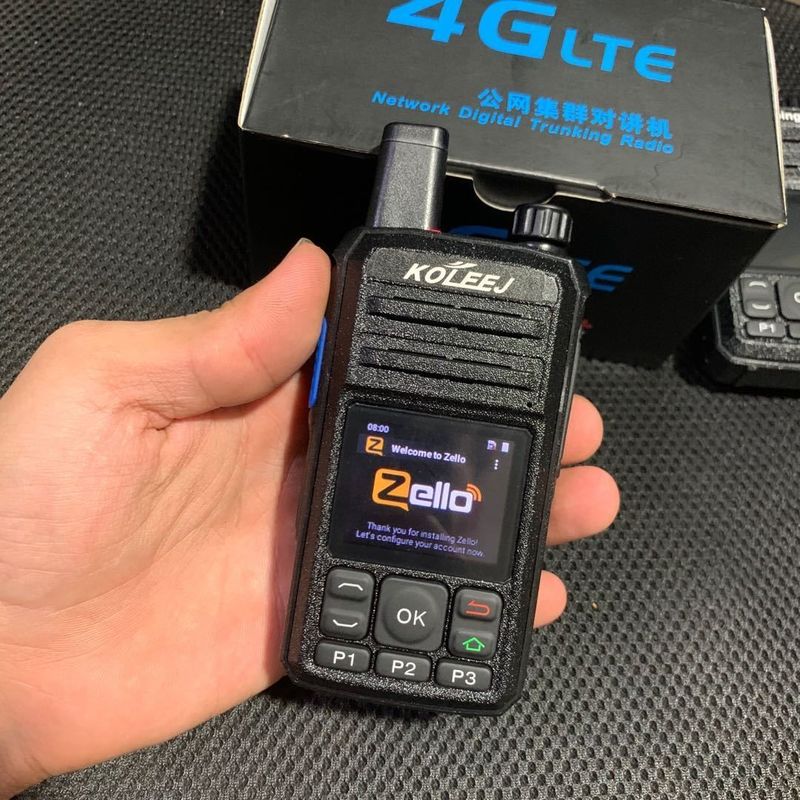 Walkie Talkie 4G portátil com GPS, cartão SIM WCDMA Wifi Bluetooth e Zello Wireless